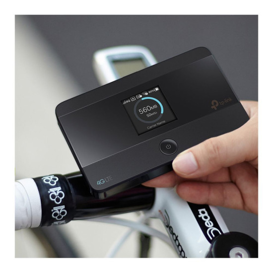 TP-LINK M7350 Wi-Fi 5 portable router for 3G, 4G, and LTE networks
