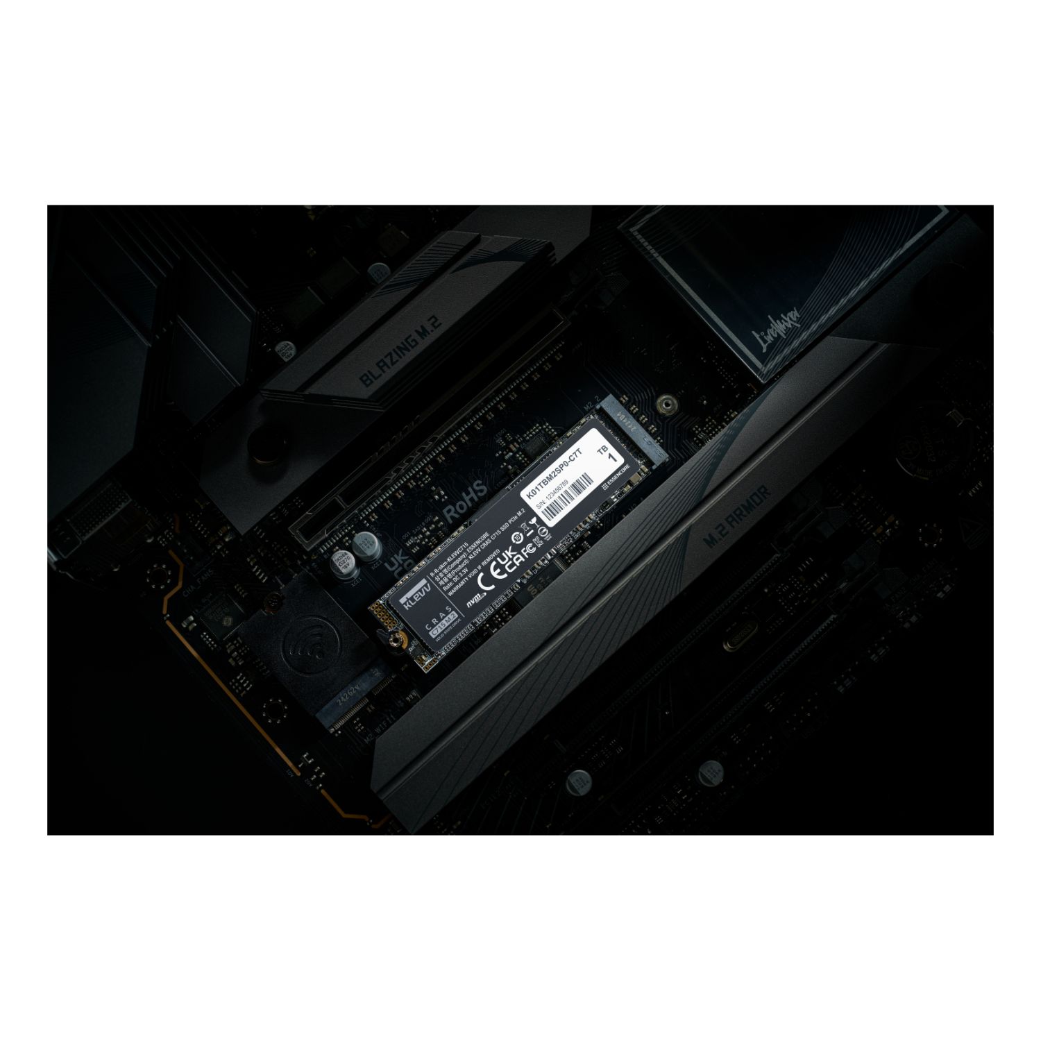 Klevv CRAS C715 K01TBM2SP0-C7T 1TB M.2 2280 NVMe SSD
